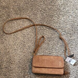 Womens Bueno Geometric Flower Perforated Crossbody Wallet